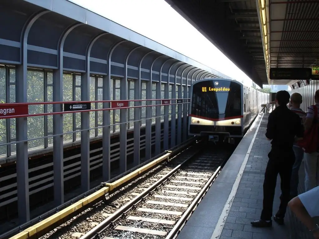 treni i metrosë