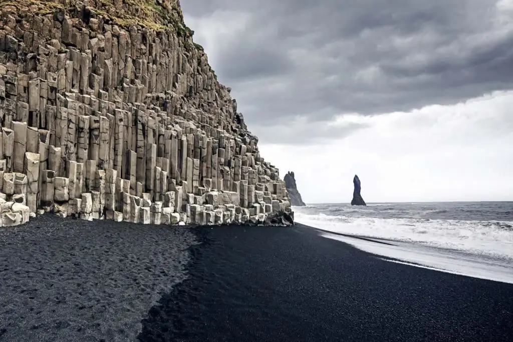 black beach iceland photo