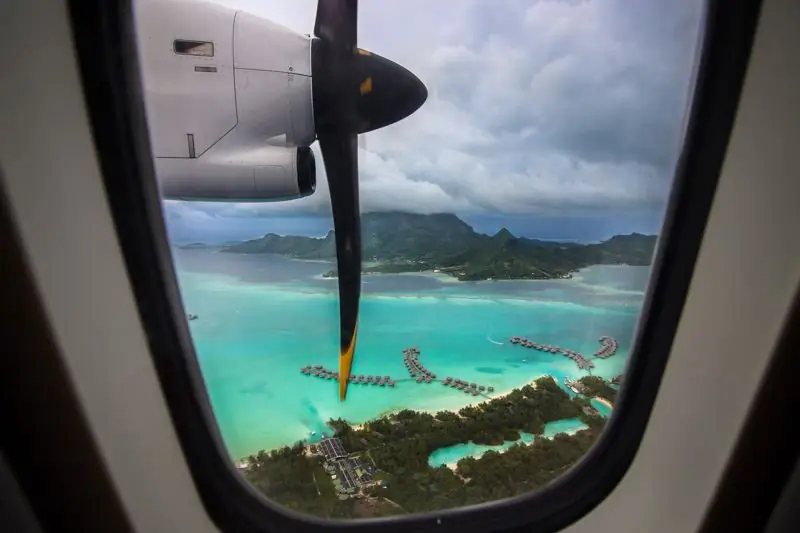 How long is the flight from Moscow to Bora Bora?