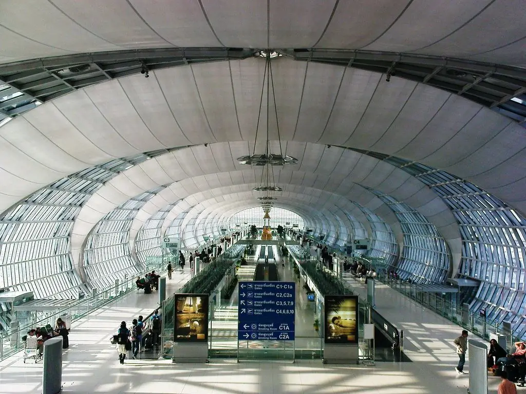 Interior Bandara LaGuardia