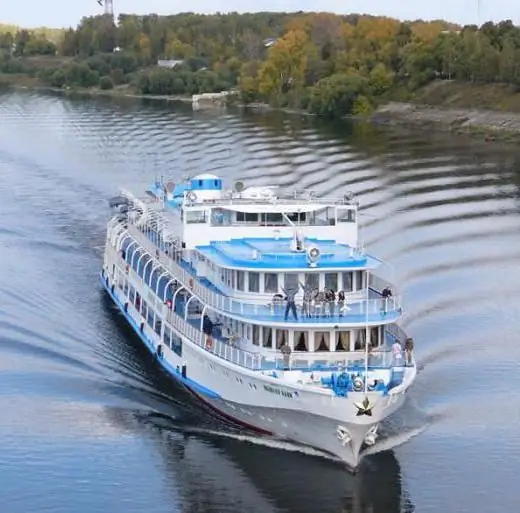 croisières fluviales de saint-pétersbourg à moscou