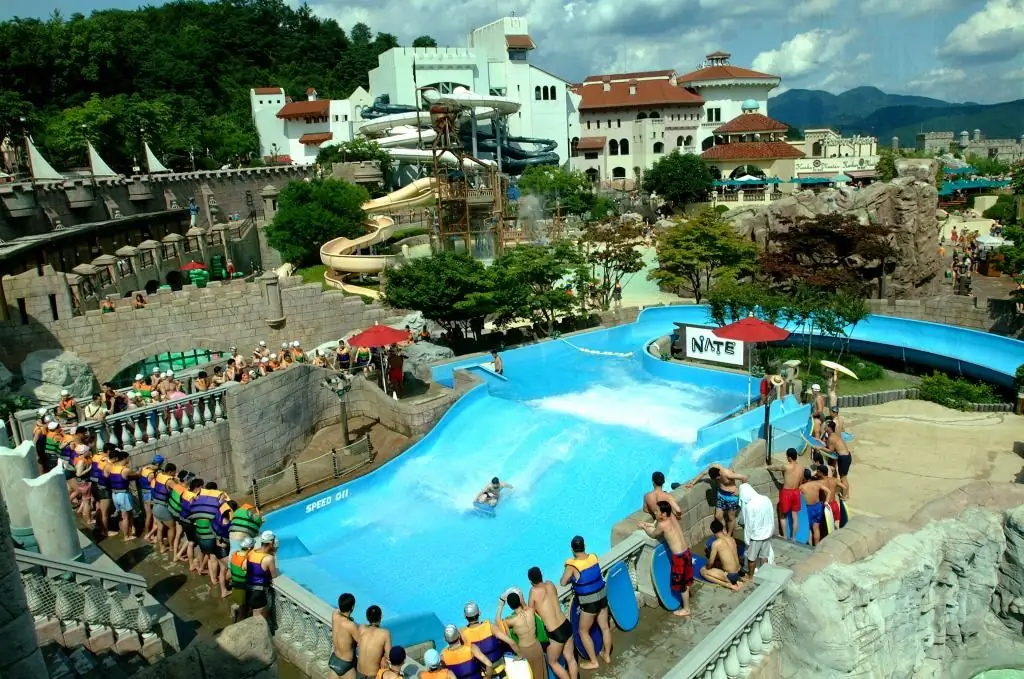 Caribbean Bay waterpark