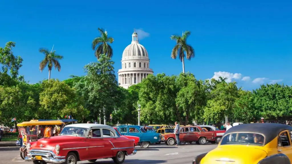 Quan és millor anar de vacances a Cuba: característiques, atraccions, dades interessants i ressenyes