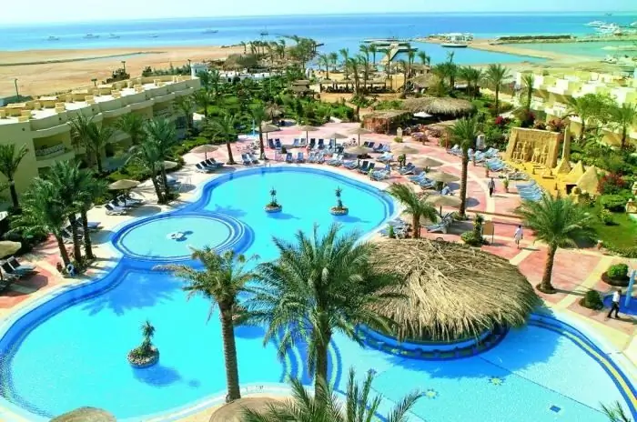 Hurghada, "Sultan Beach" - accessibility and comfort