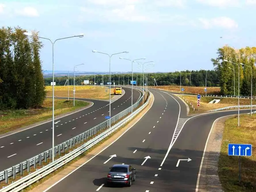 Afstand Vladimir - Kazan per motor: hoe om vinnig en sonder probleme daar te kom?