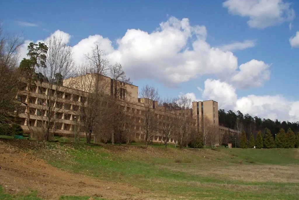 Sanatorium "Semenovskoye": beskrivelse, beliggenhet, priser og anmeldelser