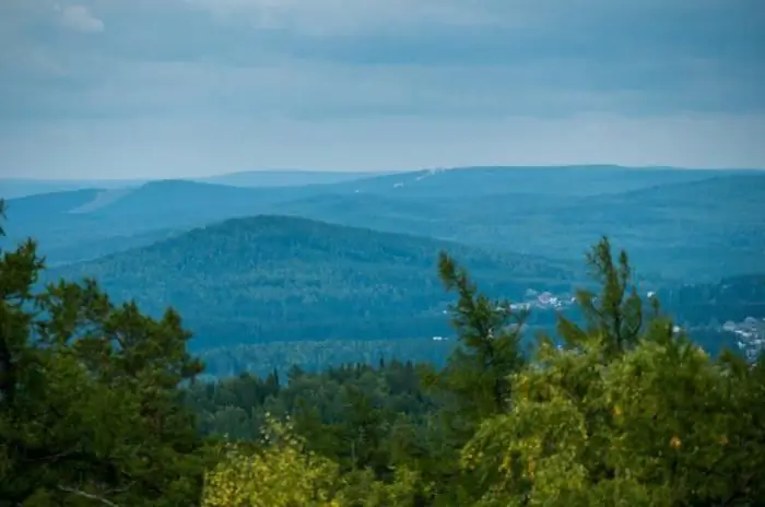 Long Mountain (Nižný Tagil): popis, vlastnosti, fotografia