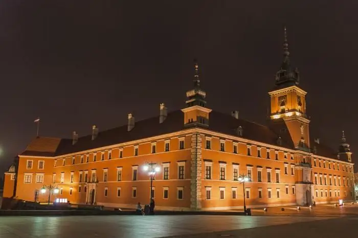 Royal palace hauv warsaw tshuaj xyuas