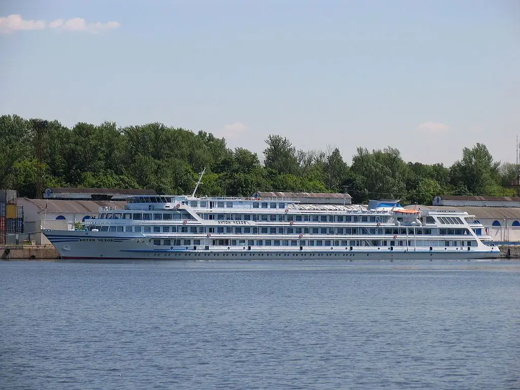 Steel "Anton Chekhov": anmeldelse av cruise, anmeldelser av turister