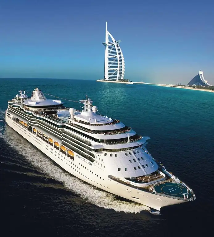 Croisières au départ de Dubaï : choix du parcours, des arrêts, des horaires, du confort, des conditions de vie et des excursions touristiques intéressantes