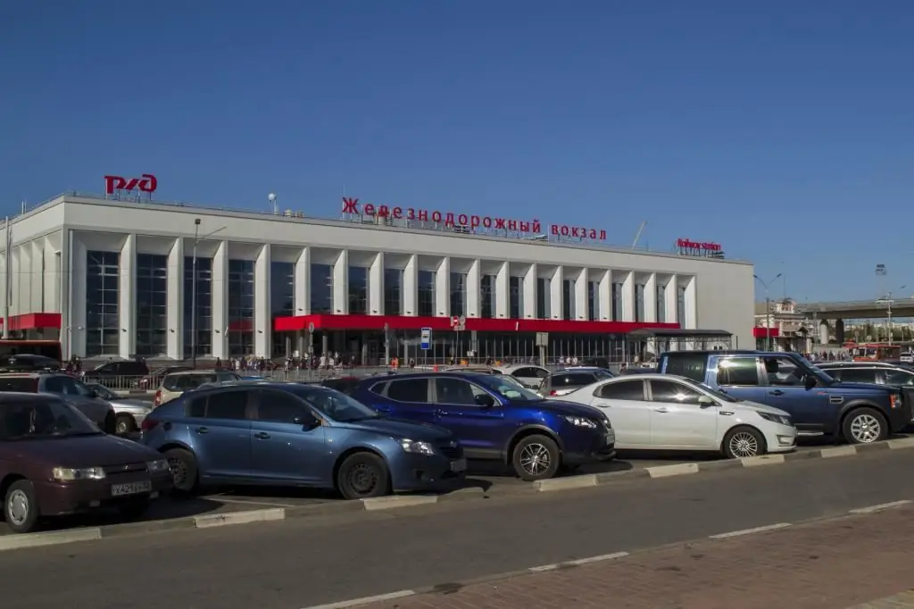 Nizhny Novgorod'daki tren istasyonu