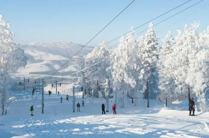 Resor ski di Ural: peringkat, ulasan. Resor ski terbaik di Urals