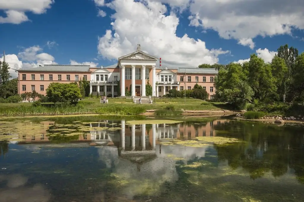 Botanische tuin vernoemd naar Tsitsin