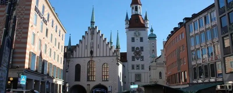 Marienplatz square