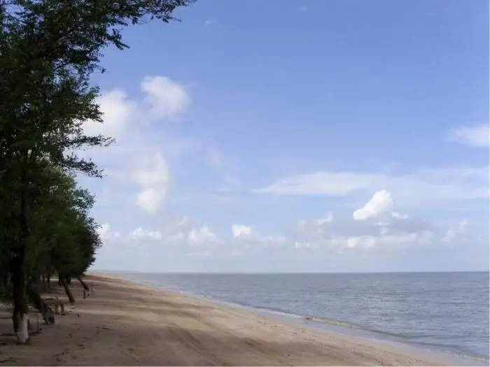 ইয়াসেনস্কায়া ক্রাসনোদার টেরিটরি অতিক্রম করছে